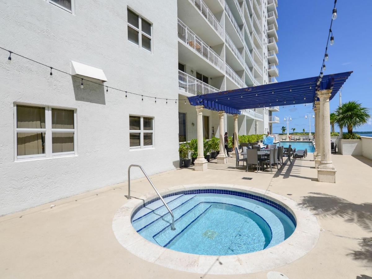 Gorgeous Apartment In Brickell マイアミ エクステリア 写真