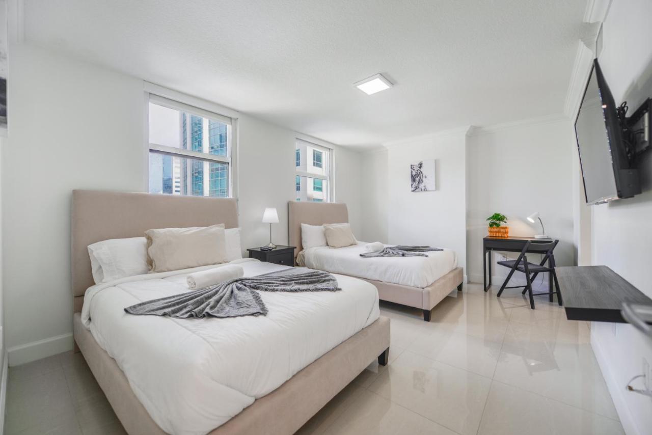 Gorgeous Apartment In Brickell マイアミ エクステリア 写真