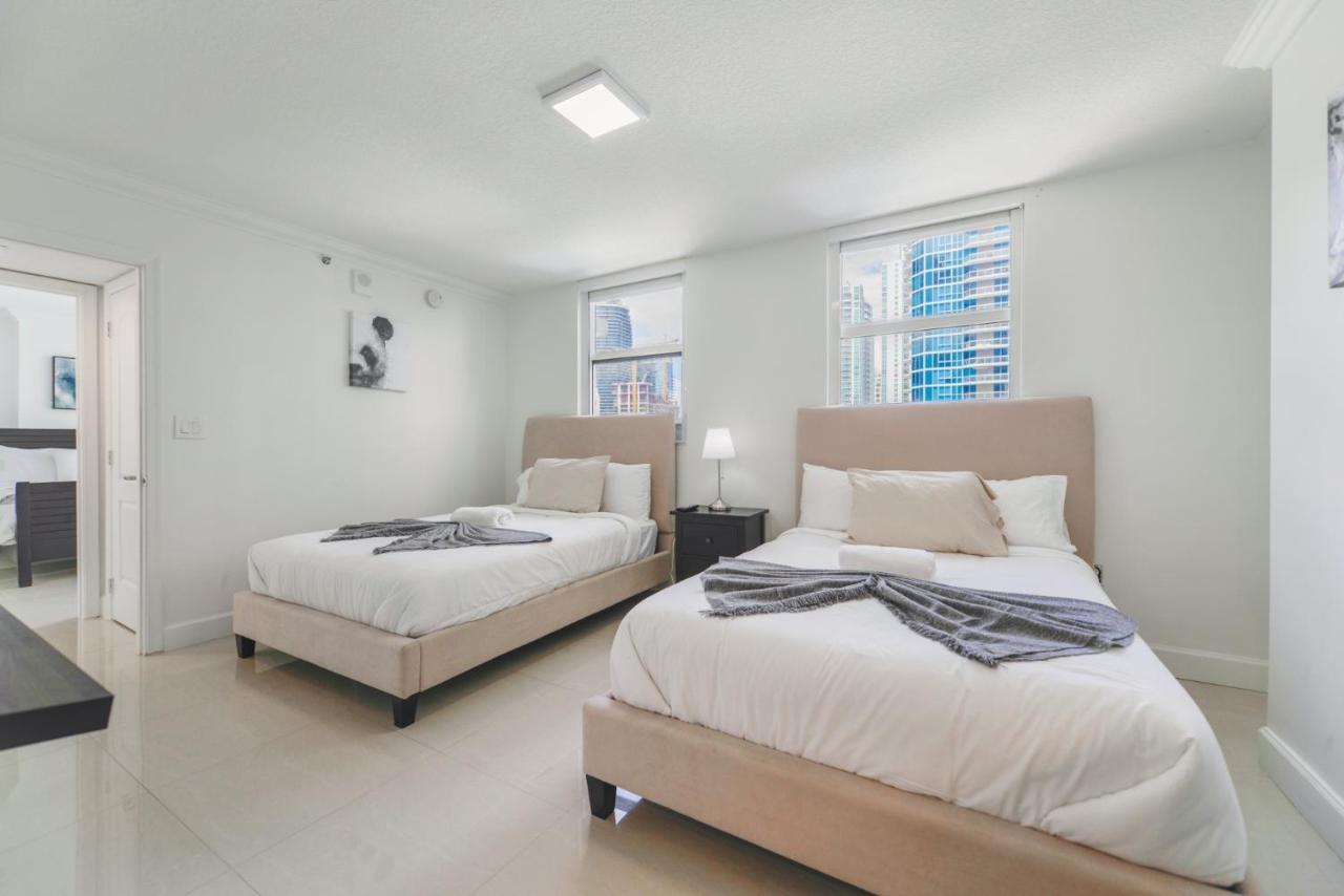Gorgeous Apartment In Brickell マイアミ エクステリア 写真